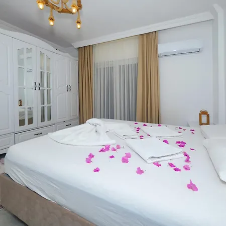 Sunrise Апартаменты